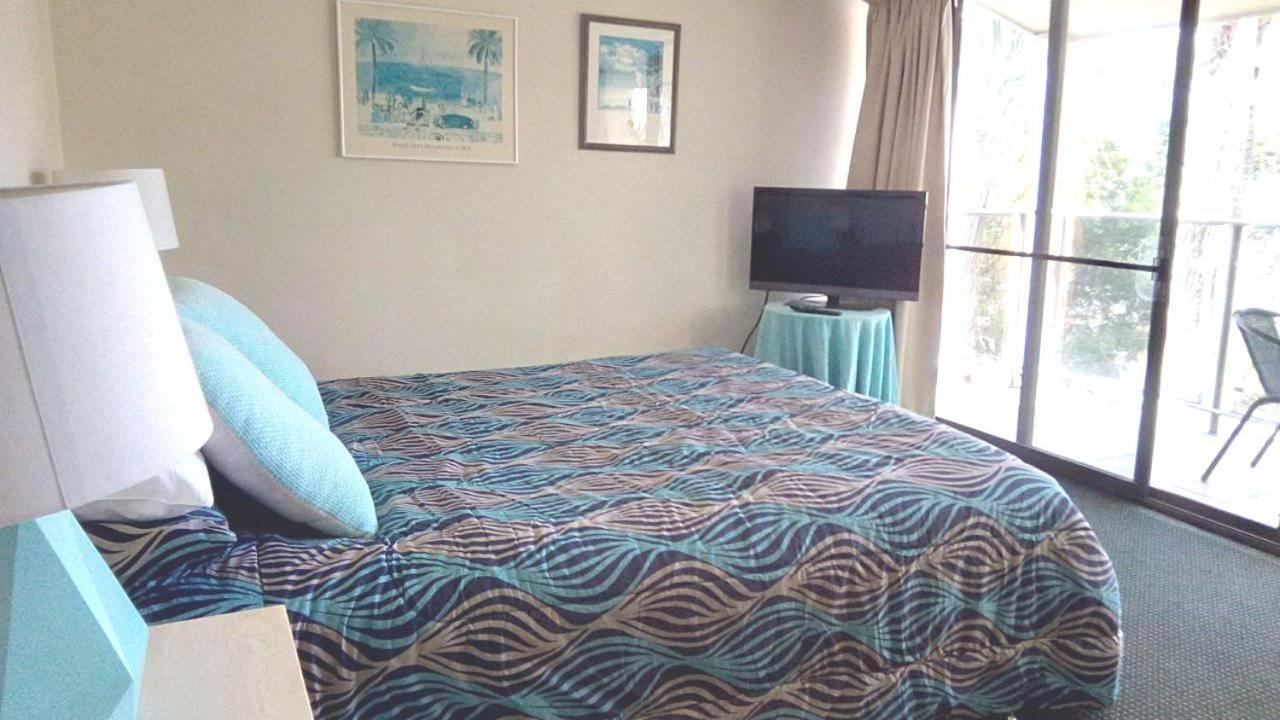 Le Court Villas Noosa Heads Buitenkant foto